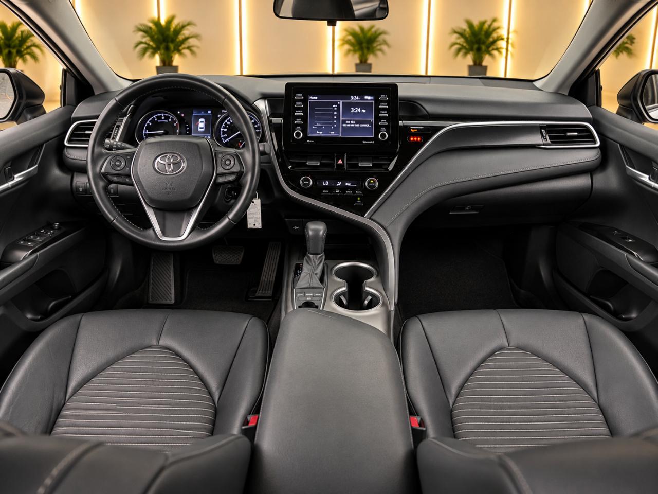 2021 Toyota Camry SE - Photo 11