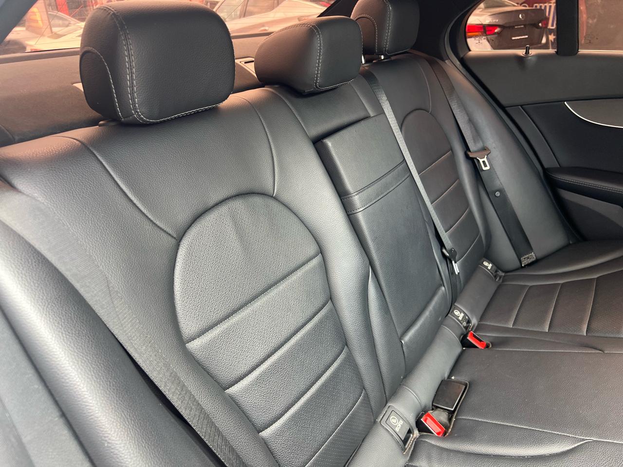 Mercedes-Benz C-Class C300 4MATIC Sedan 2020