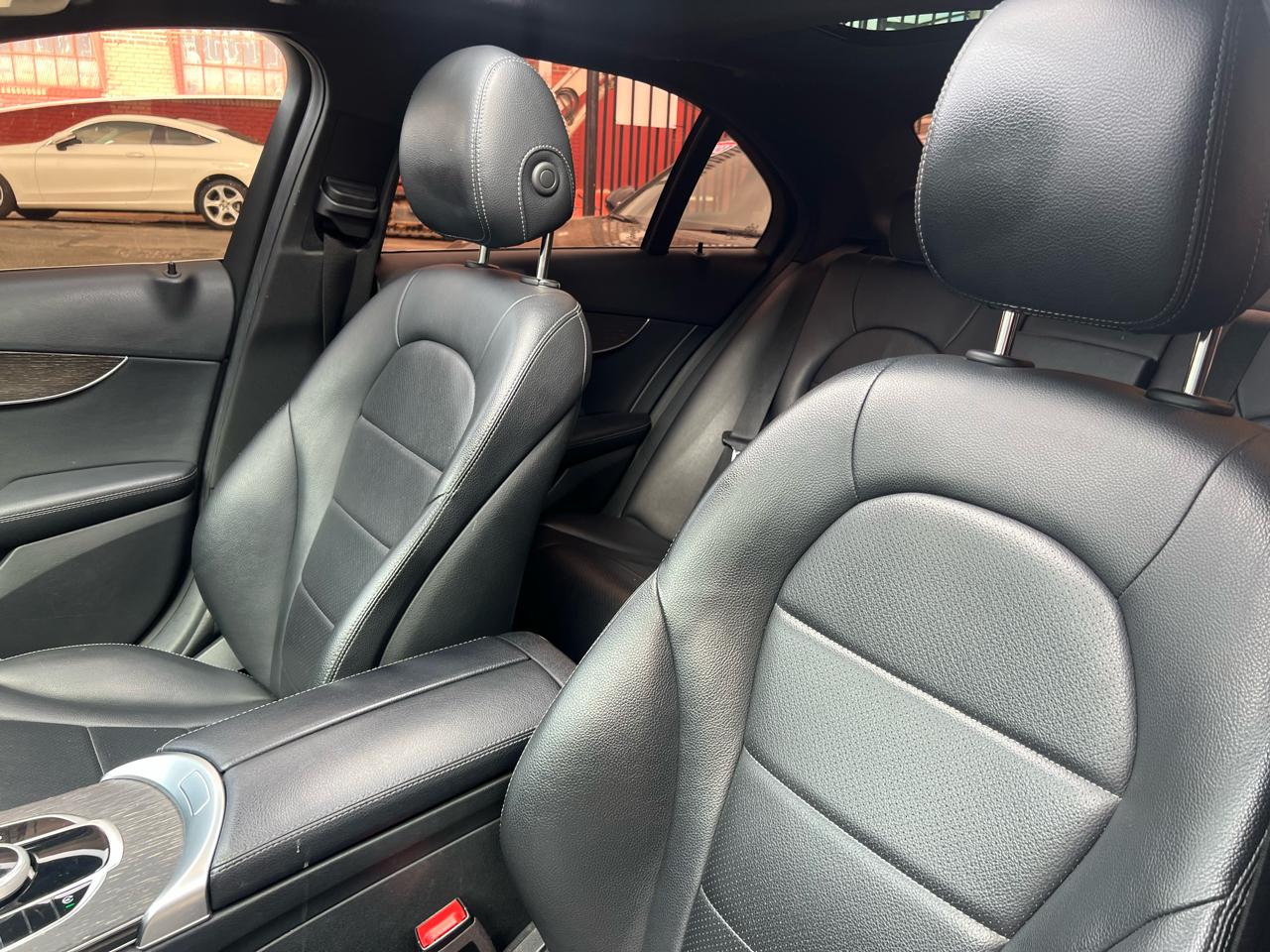 Mercedes-Benz C-Class C300 4MATIC Sedan 2020