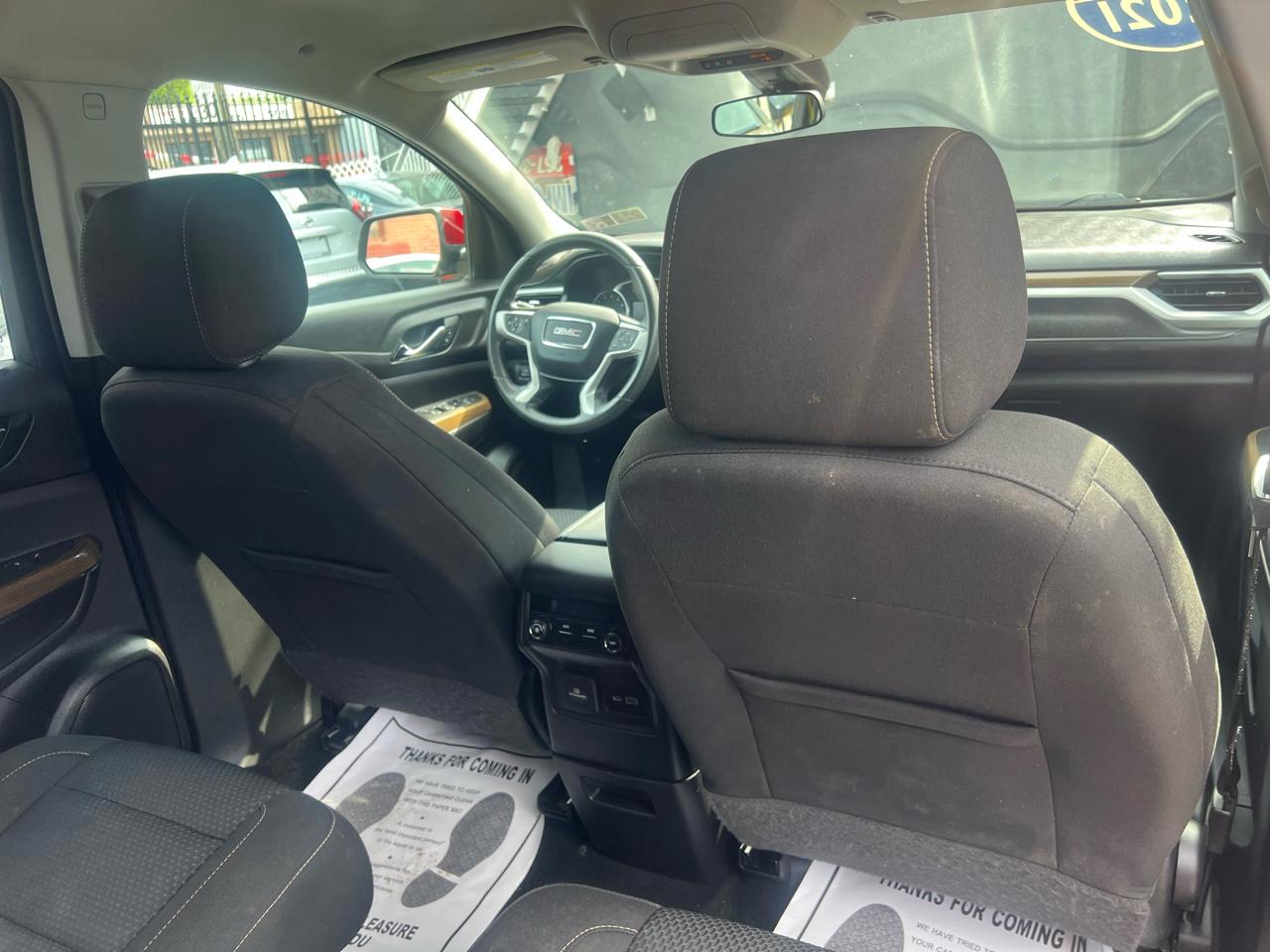 GMC Acadia SLE-1 AWD 2021