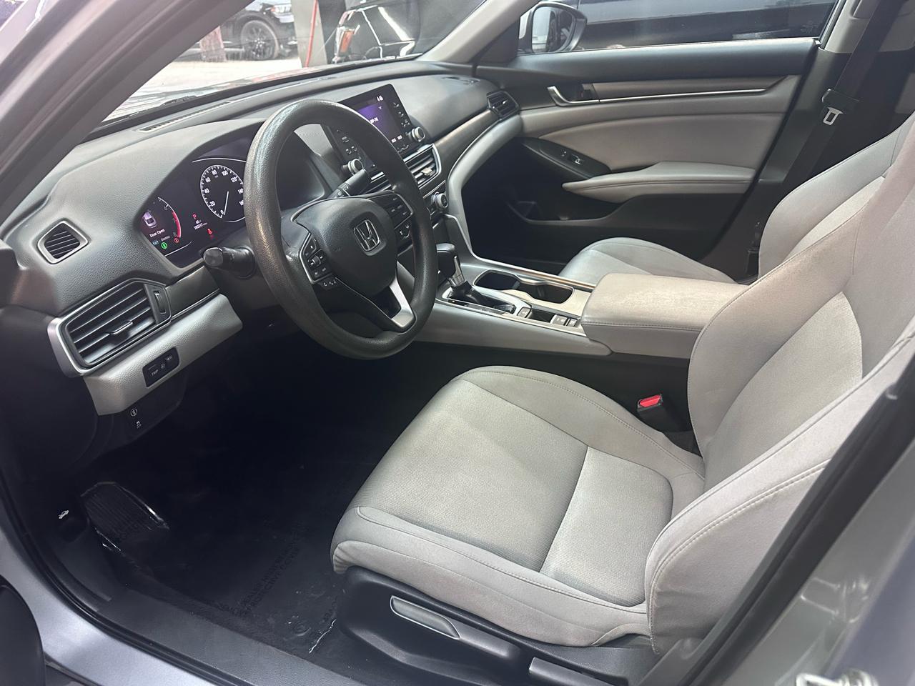 Honda Accord LX CVT 2018