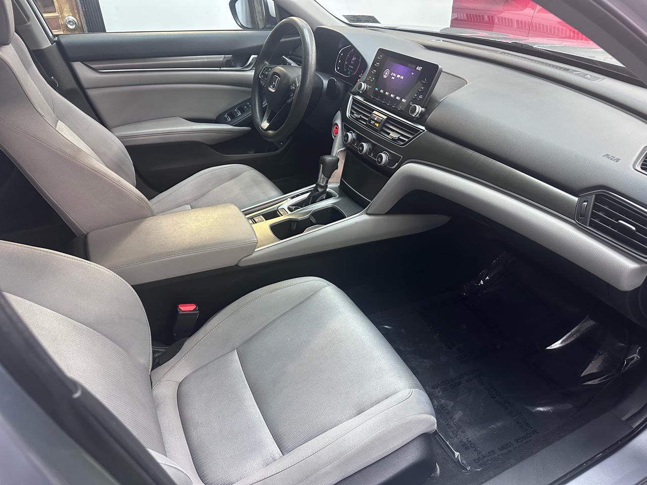 Honda Accord LX CVT 2018