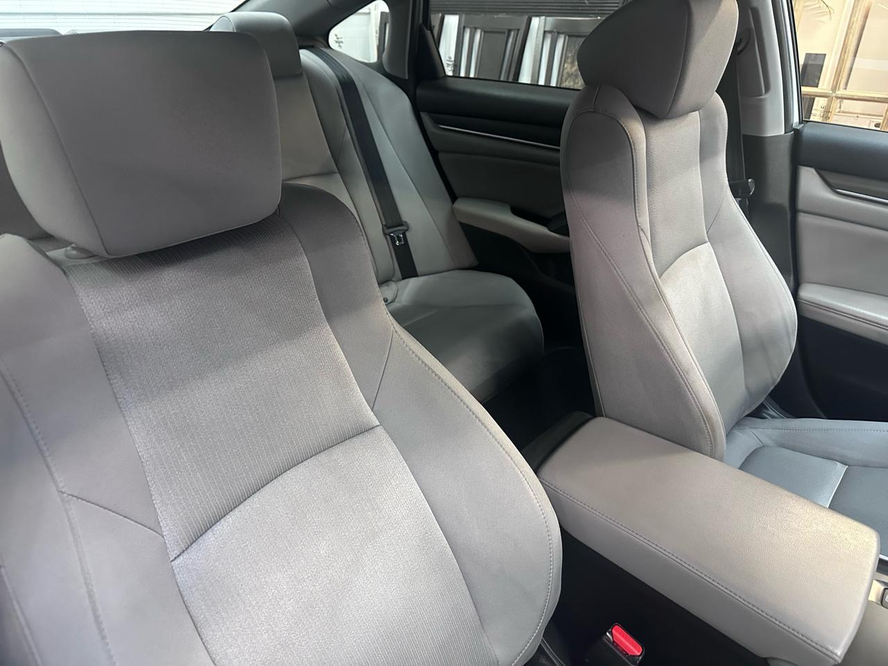 Honda Accord LX CVT 2018