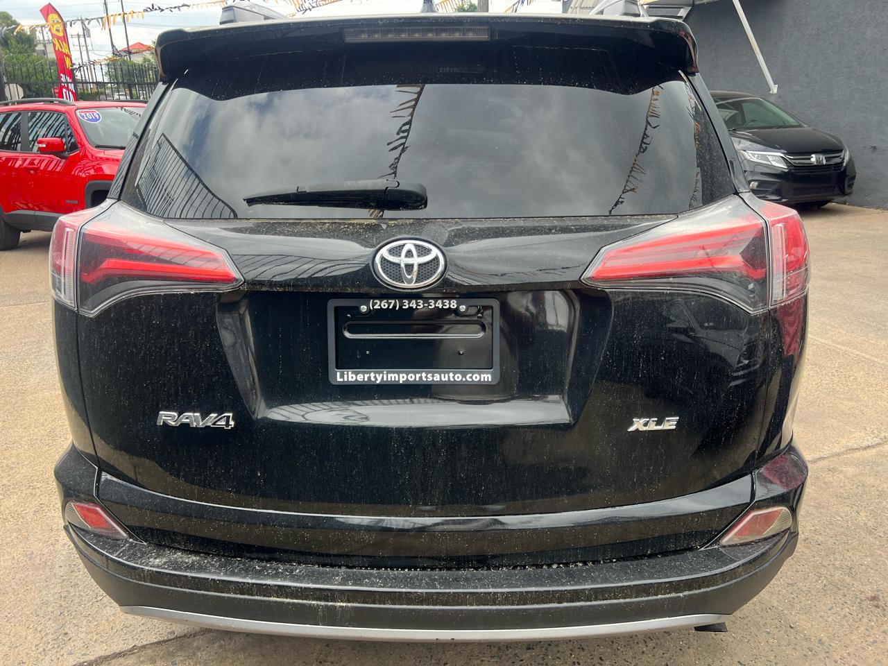 Toyota RAV4 XLE AWD 2017