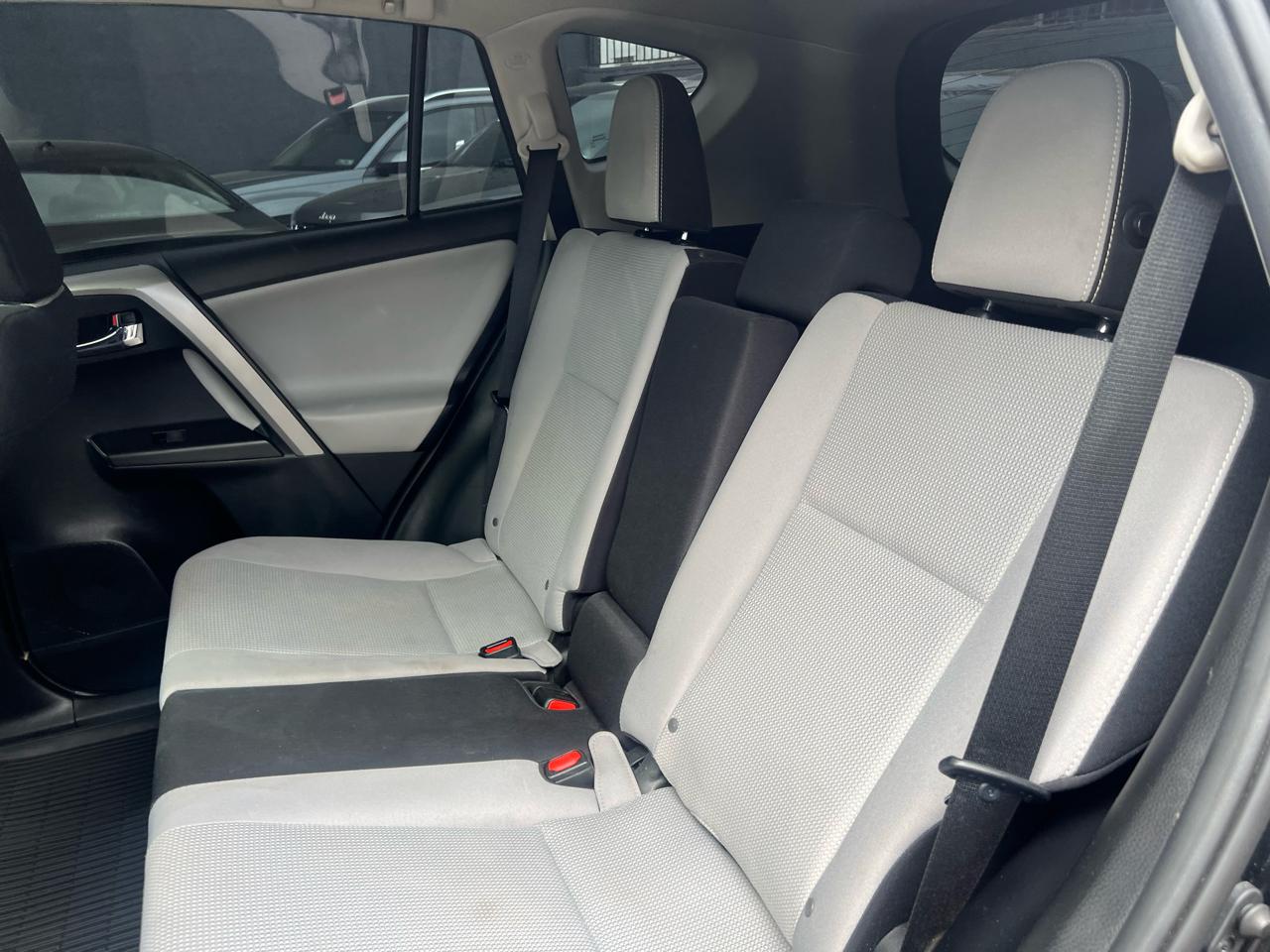 Toyota RAV4 XLE AWD 2017