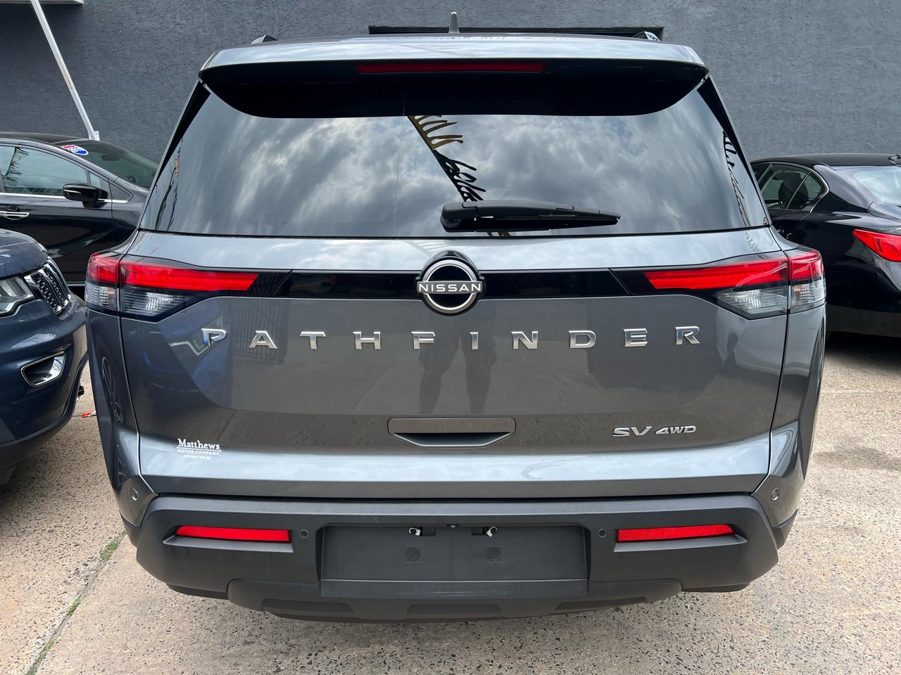 Nissan Pathfinder SV 4WD 2022