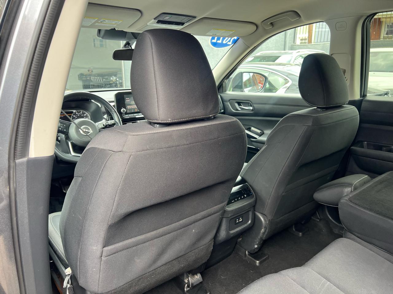 Nissan Pathfinder SV 4WD 2022