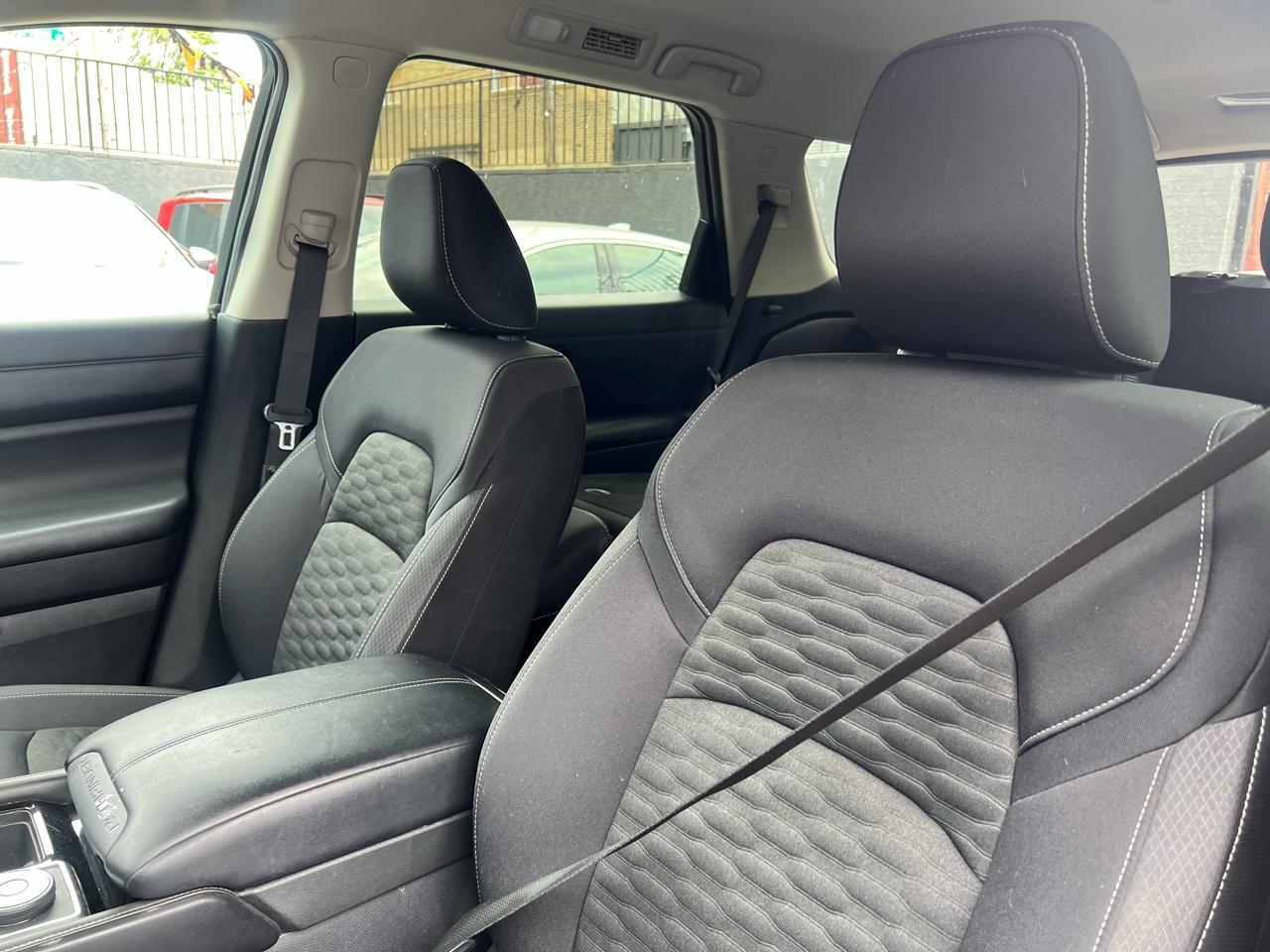 Nissan Pathfinder SV 4WD 2022