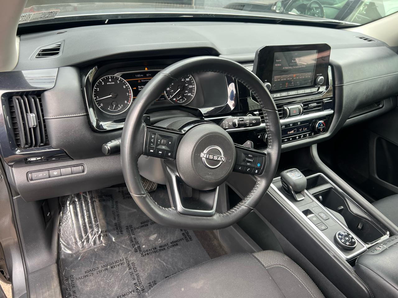 Nissan Pathfinder SV 4WD 2022