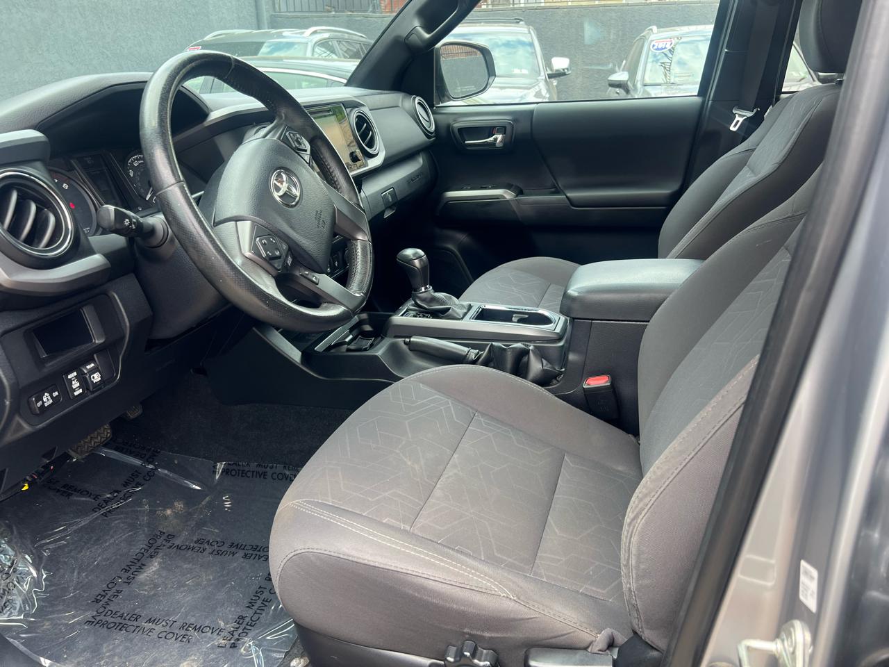 Toyota Tacoma SR5 Double Cab Super Long Bed V6 6AT 2WD 2017