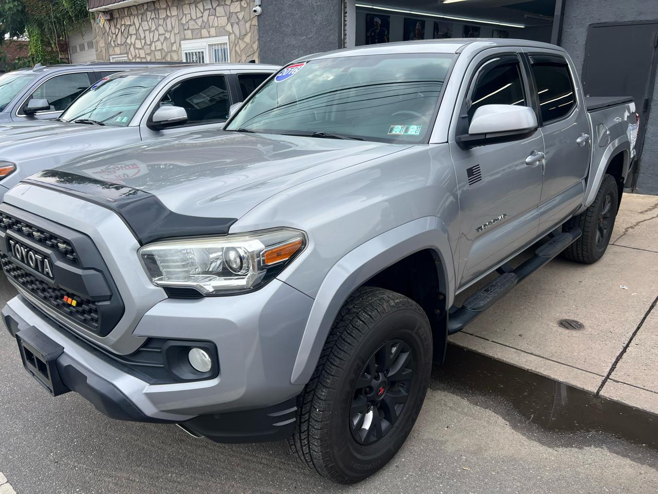 Toyota Tacoma SR5 Double Cab Long Bed V6 6AT 4WD 2016