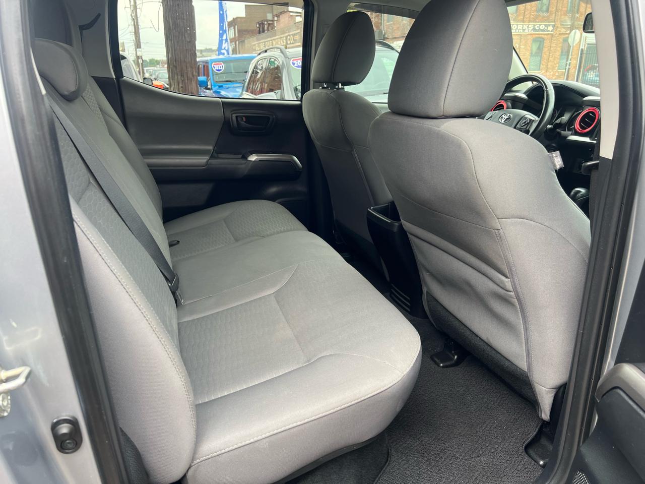 Toyota Tacoma SR5 Double Cab Long Bed V6 6AT 4WD 2016