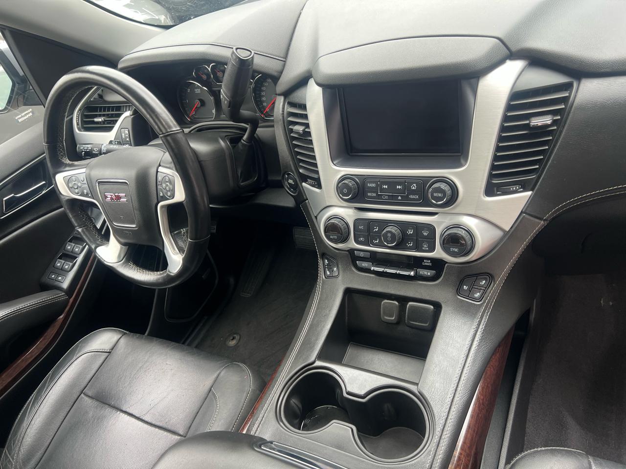 GMC Yukon SLT 4WD 2020
