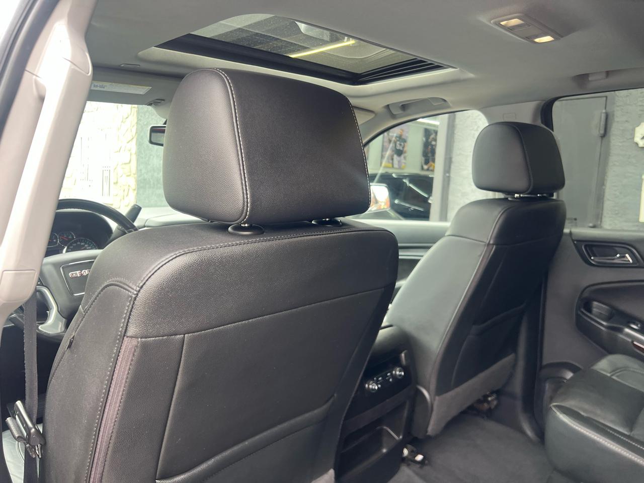 GMC Yukon SLT 4WD 2020