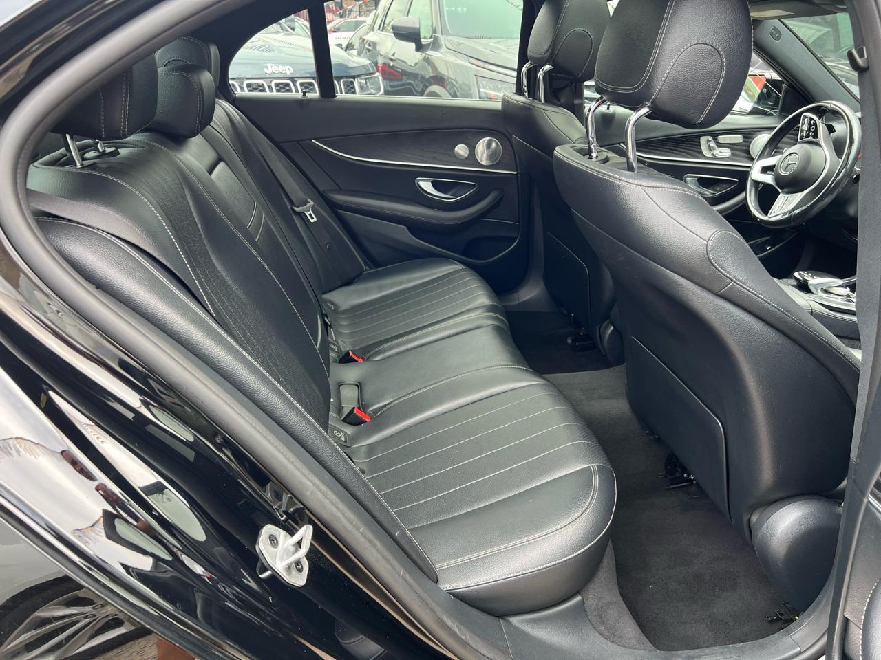 Mercedes-Benz E-Class E300 Luxury 4MATIC Sedan 2019