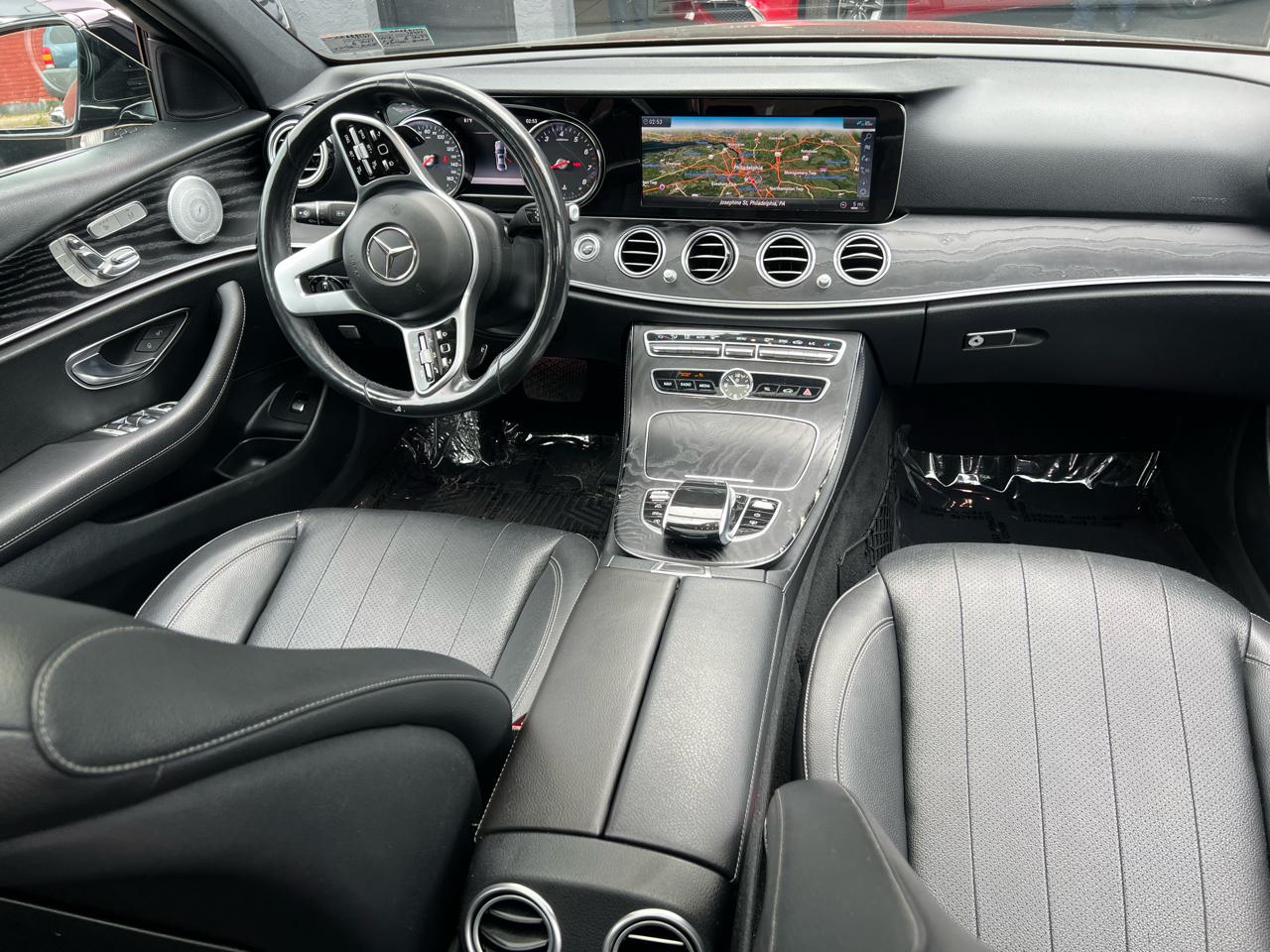 Mercedes-Benz E-Class E300 Luxury 4MATIC Sedan 2019