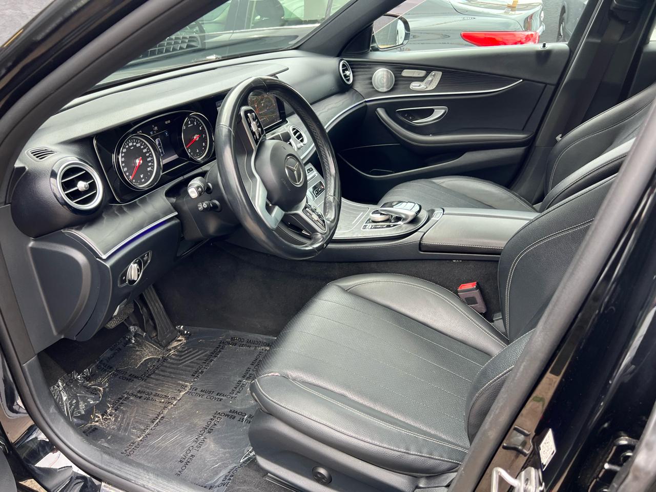 Mercedes-Benz E-Class E300 Luxury 4MATIC Sedan 2019