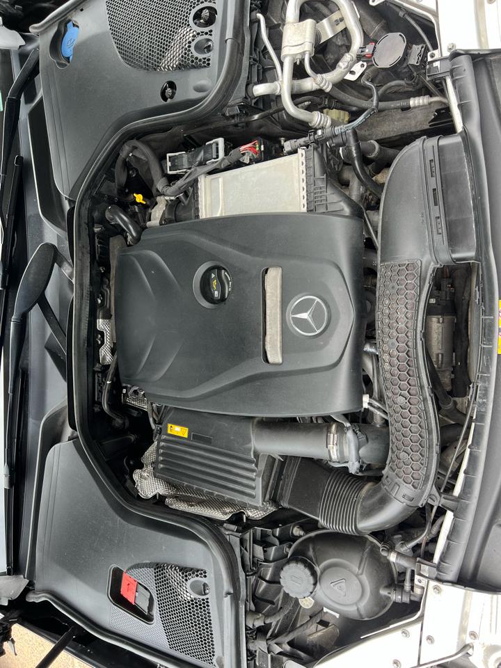 Mercedes-Benz E-Class E300 Luxury 4MATIC Sedan 2019