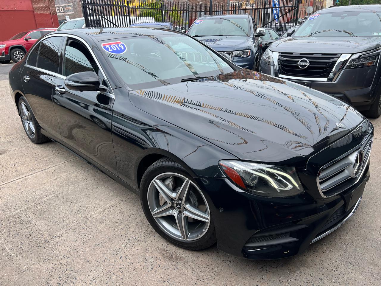 Mercedes-Benz E-Class E300 Luxury 4MATIC Sedan 2019