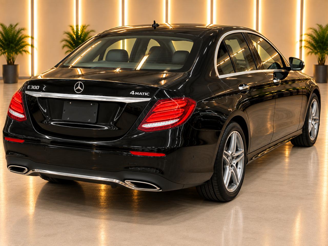 Mercedes-Benz E-Class E300 Luxury 4MATIC Sedan 2019