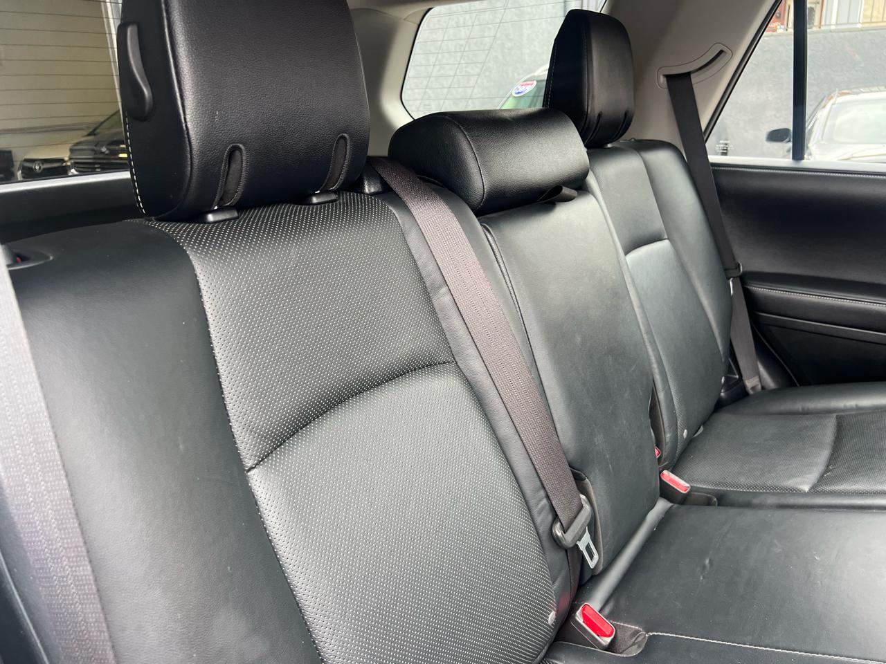 Toyota 4Runner SR5 4WD 2017