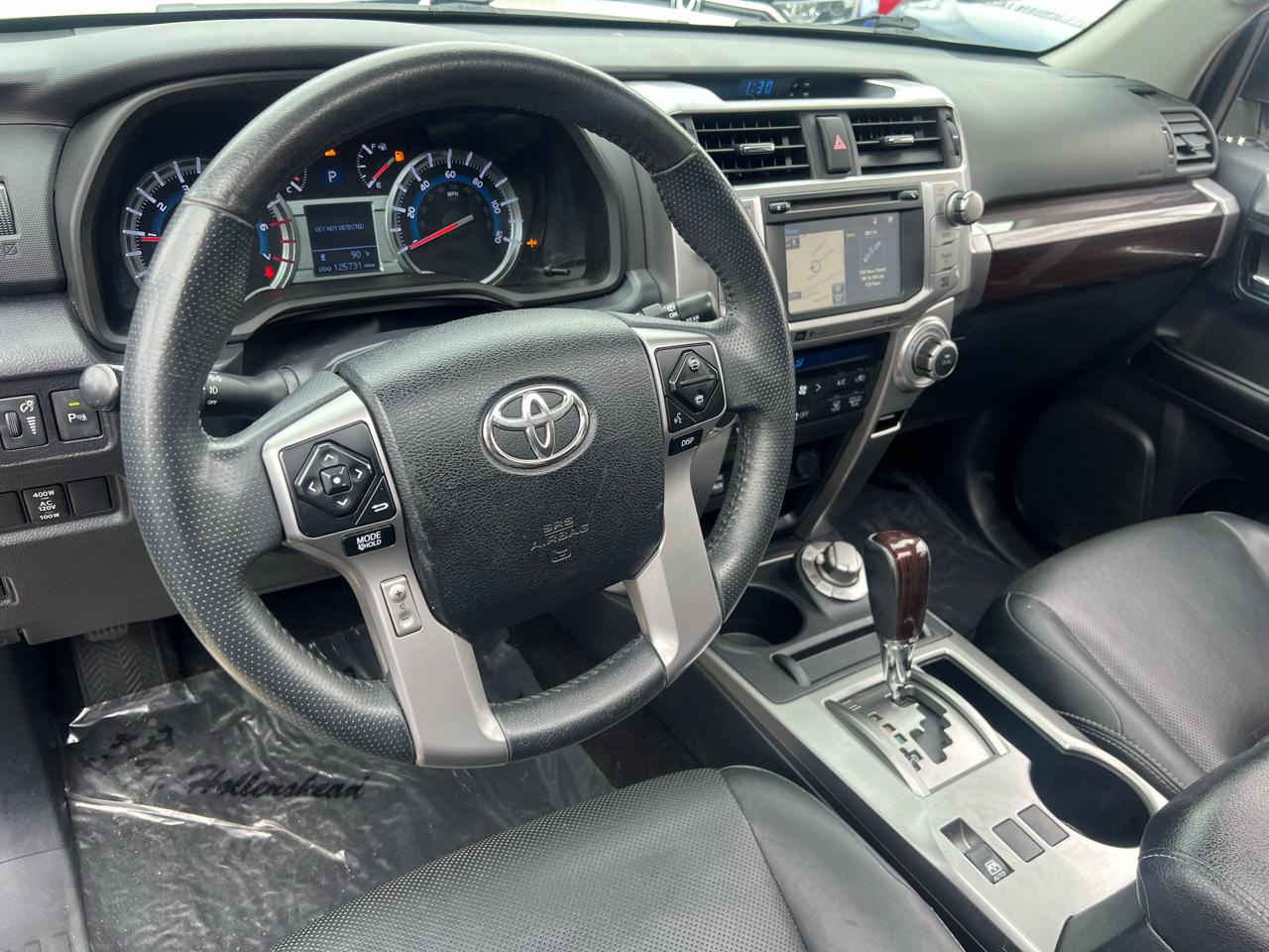 Toyota 4Runner SR5 4WD 2017