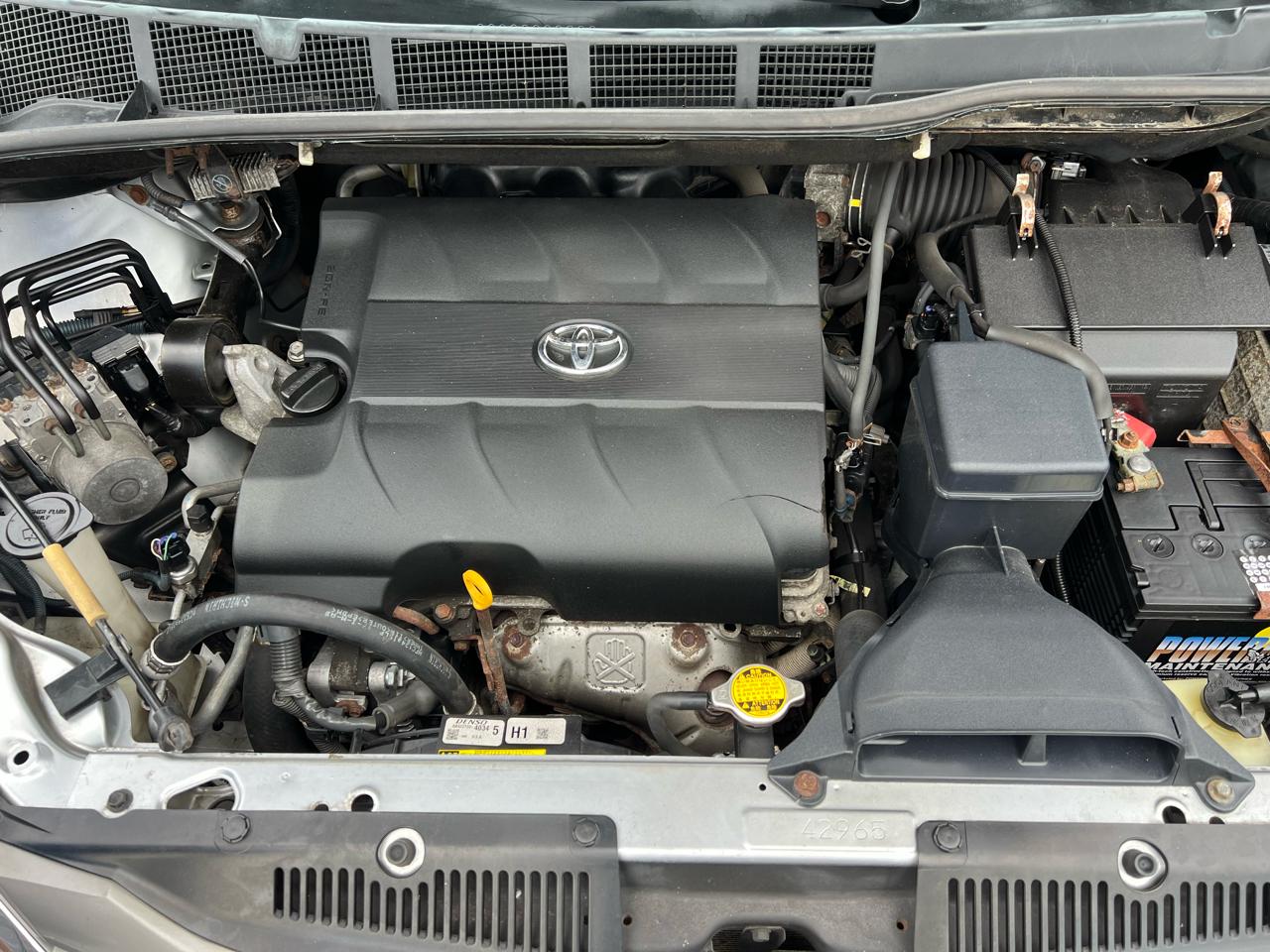 Toyota Sienna Limited 7-Pass V6 2011