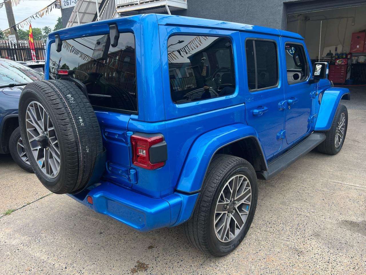 Jeep Wrangler 4xe Unlimited Sahara 2023