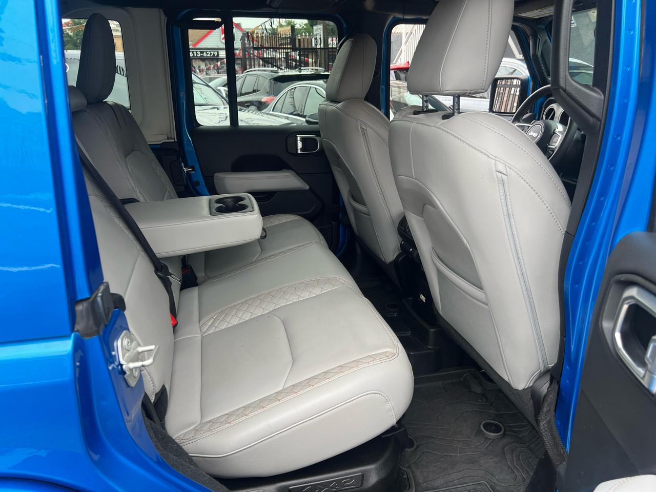Jeep Wrangler 4xe Unlimited Sahara 2023