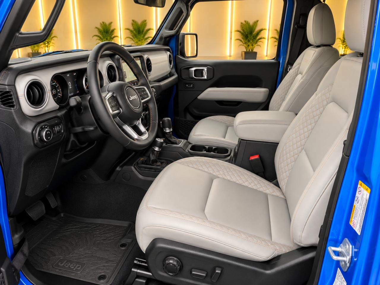 Jeep Wrangler 4xe Unlimited Sahara 2023