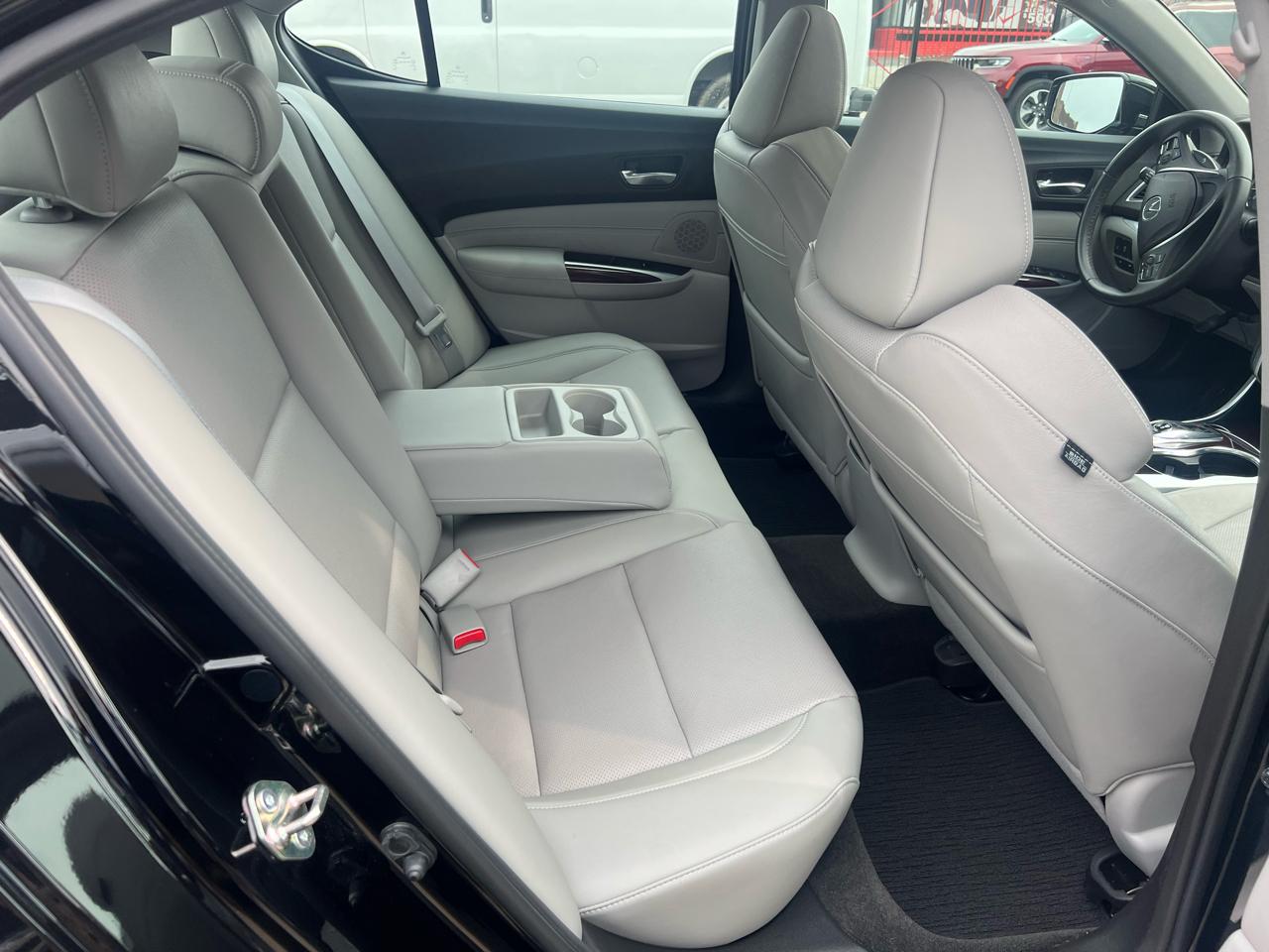 Acura TLX 9-Spd AT w/Technology Package 2016