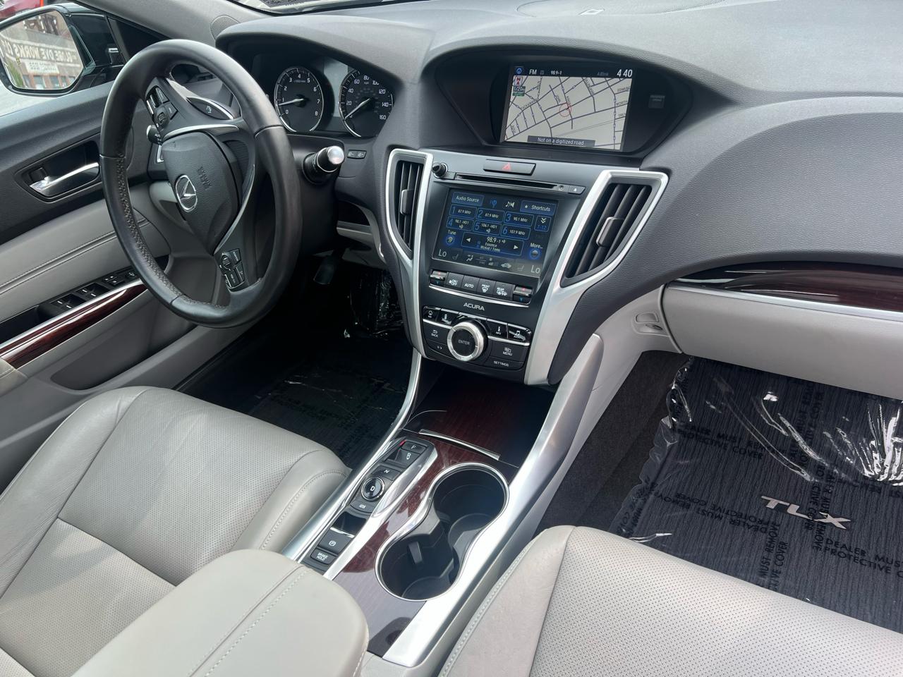 Acura TLX 9-Spd AT w/Technology Package 2016