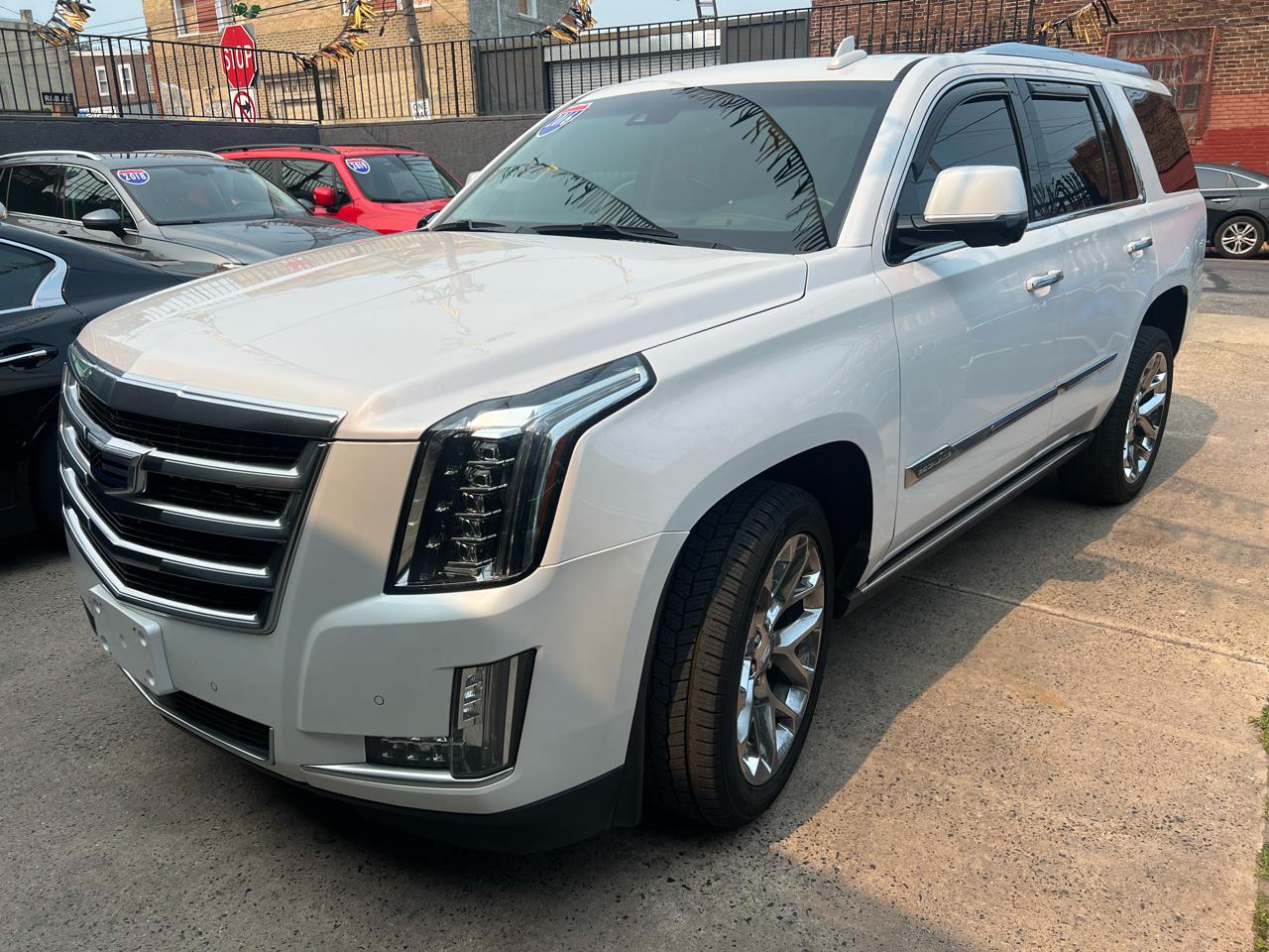 Cadillac Escalade Premium 4WD 2016
