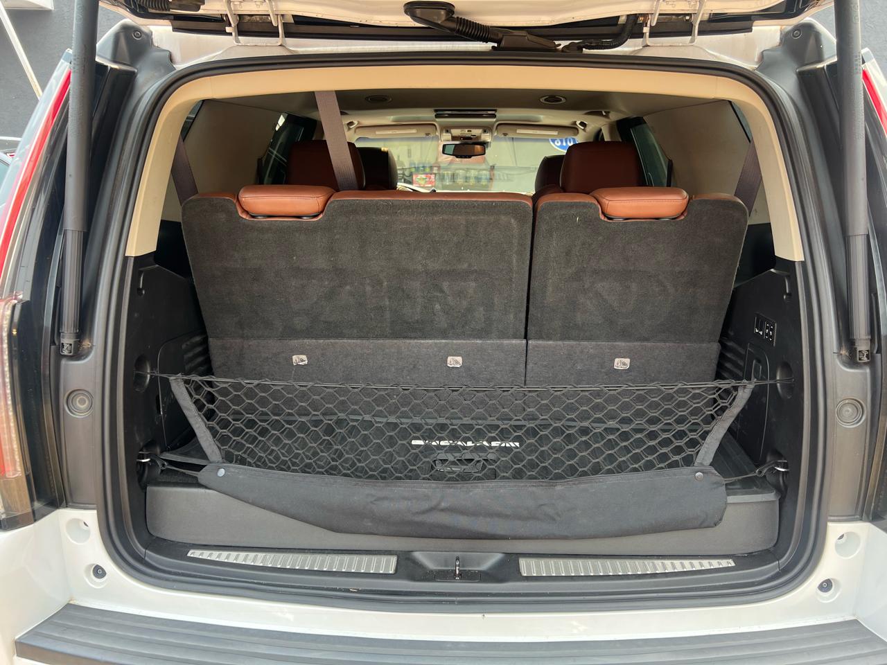 Cadillac Escalade Premium 4WD 2016