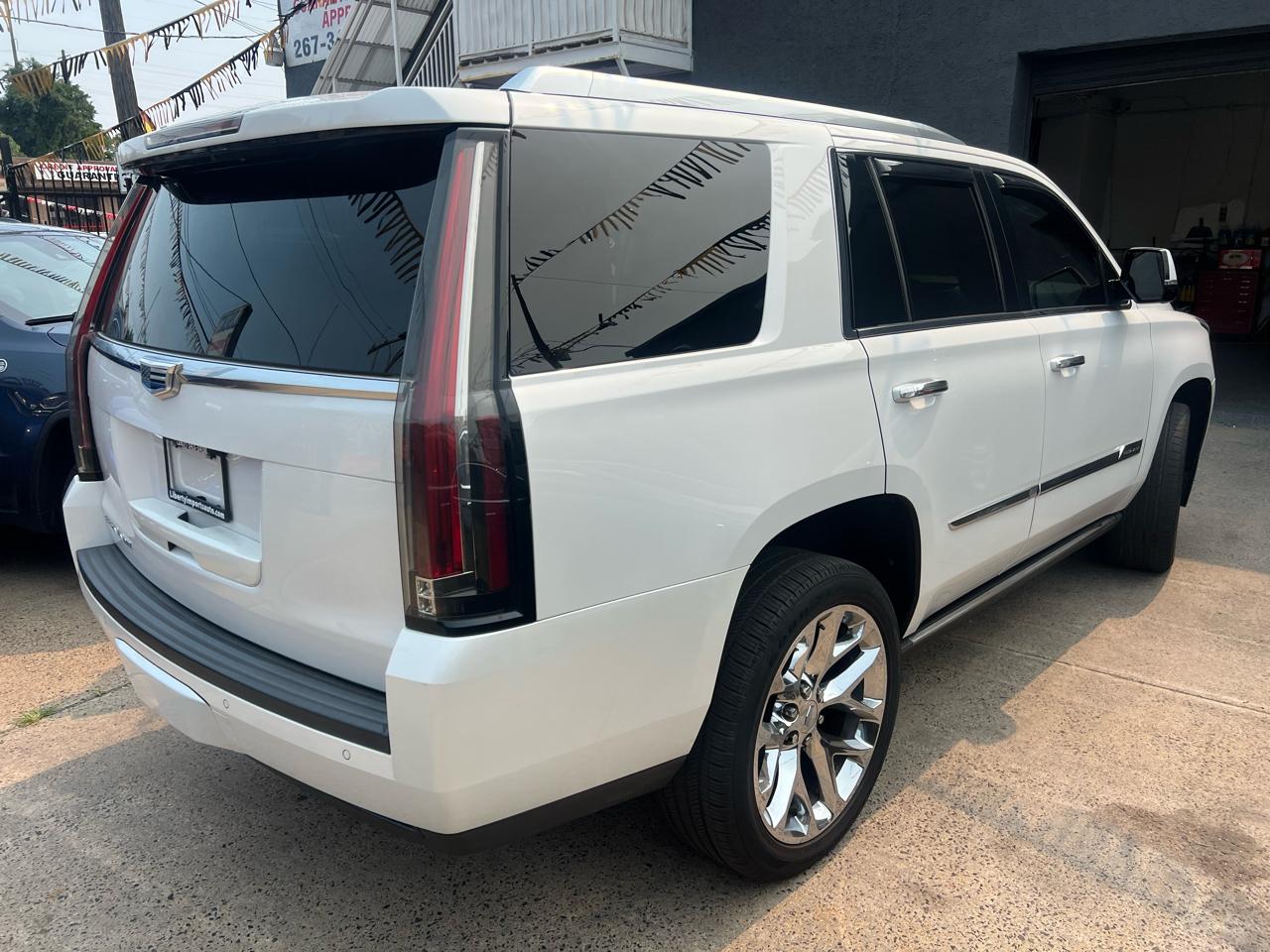 Cadillac Escalade Premium 4WD 2016