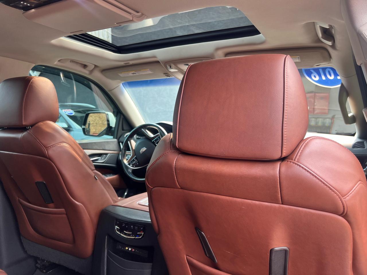 Cadillac Escalade Premium 4WD 2016