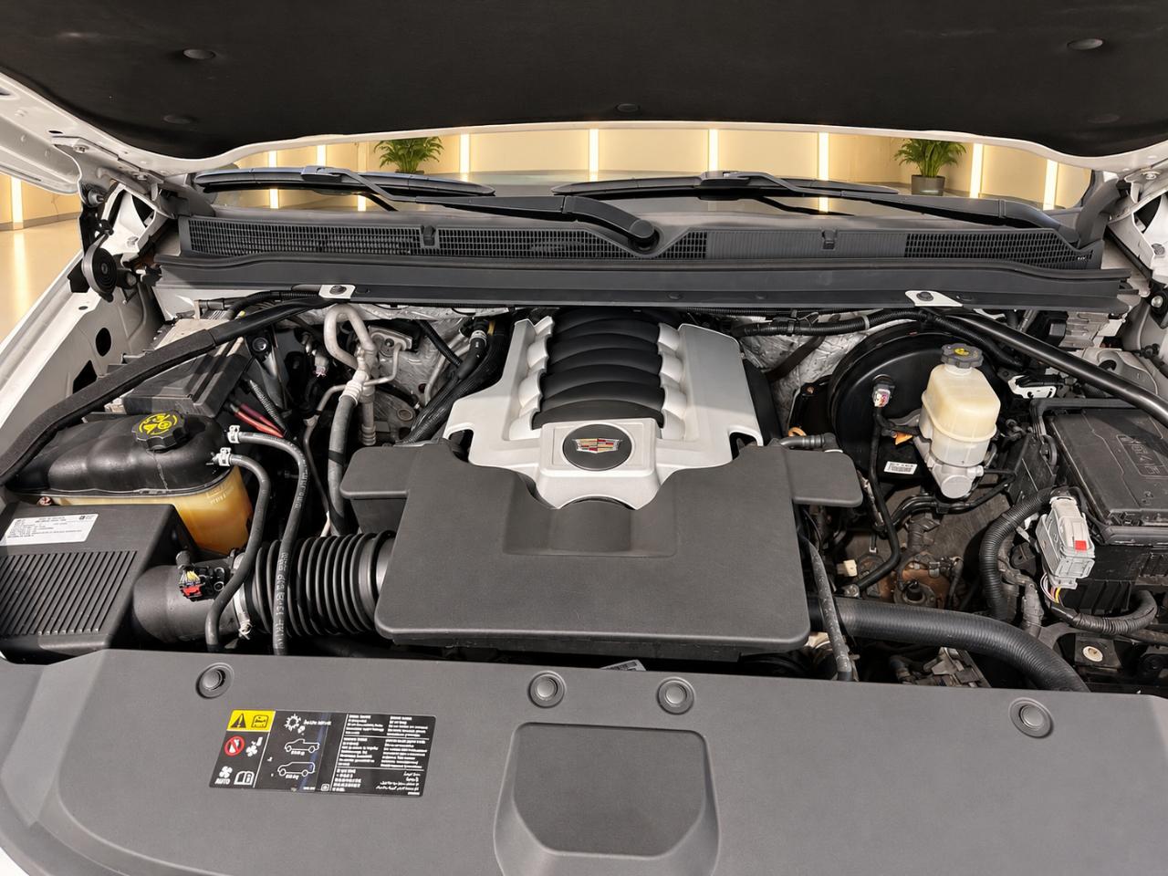 Cadillac Escalade Premium 4WD 2016