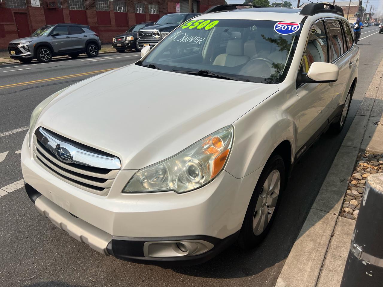 Subaru Outback 2.5i Limited 2010