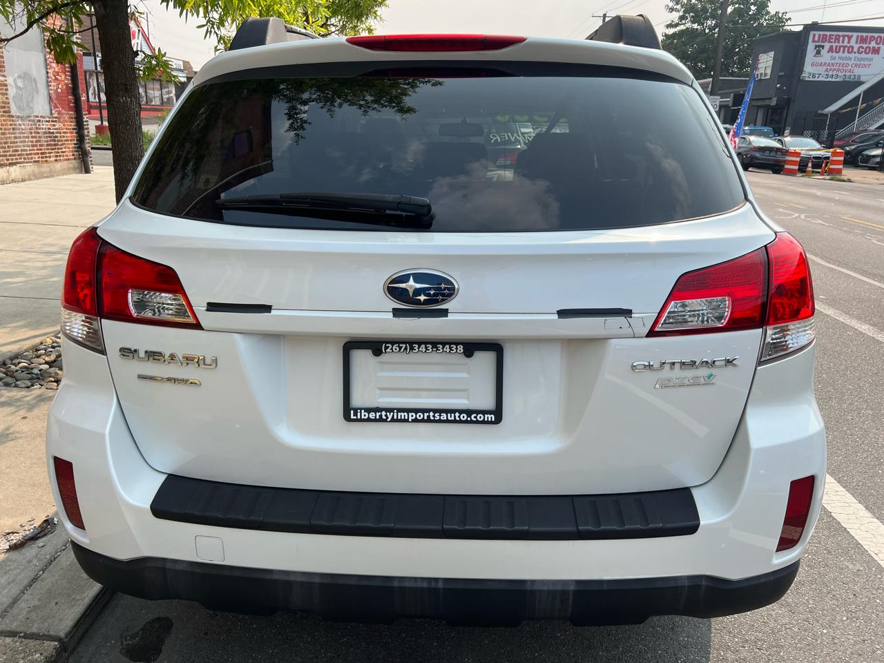 Subaru Outback 2.5i Limited 2010