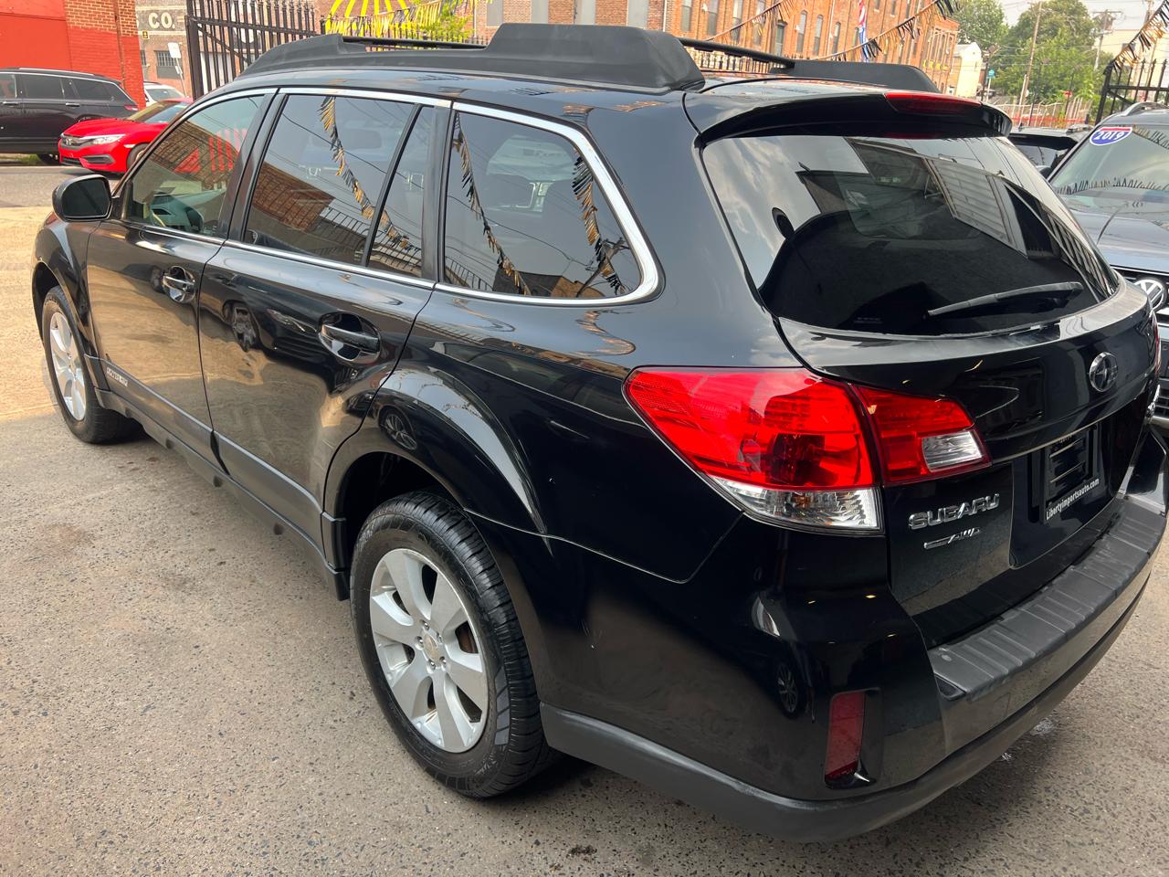 Subaru Outback 2.5i Limited 2010