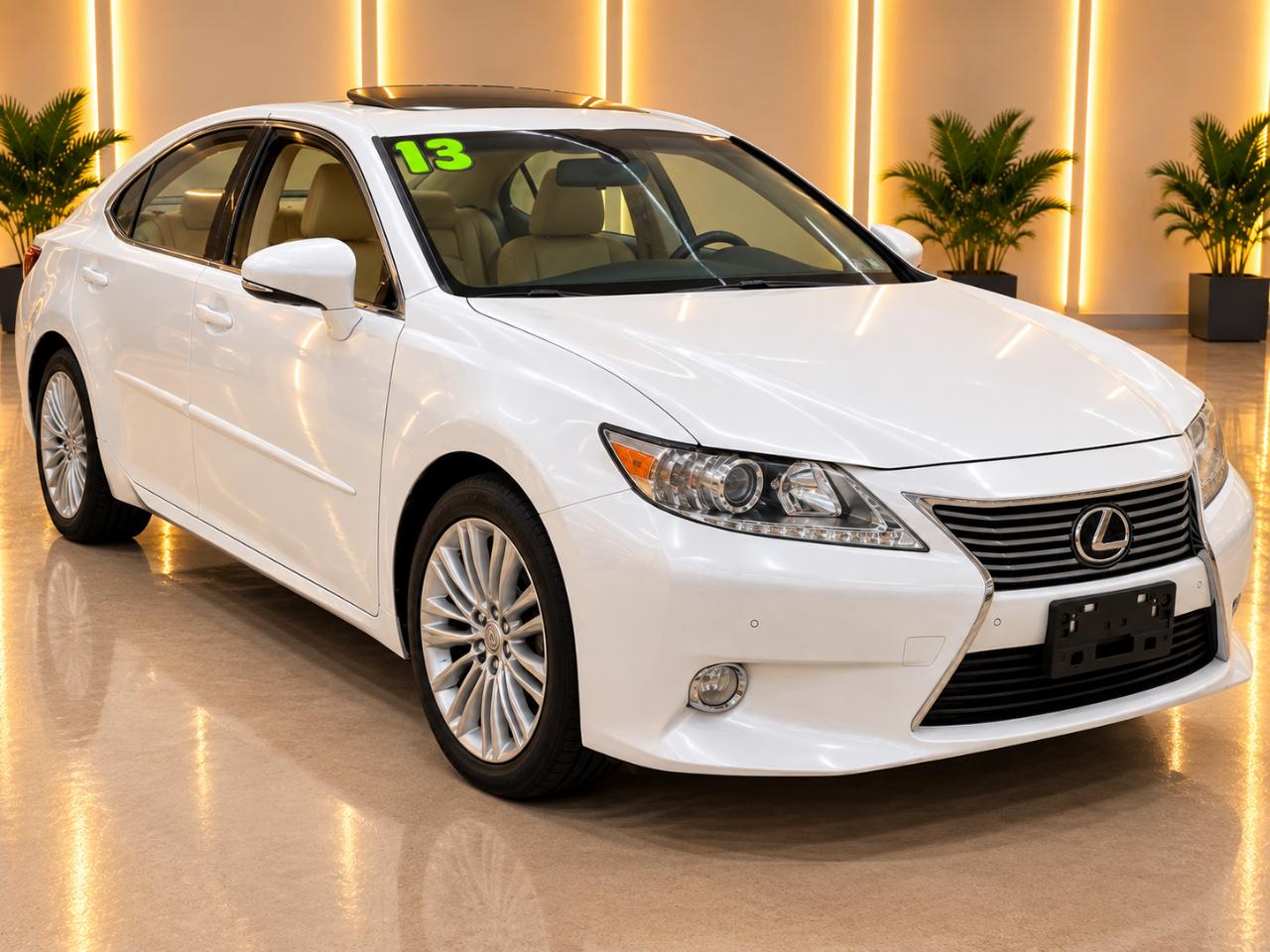 Lexus ES 350 Sedan 2013