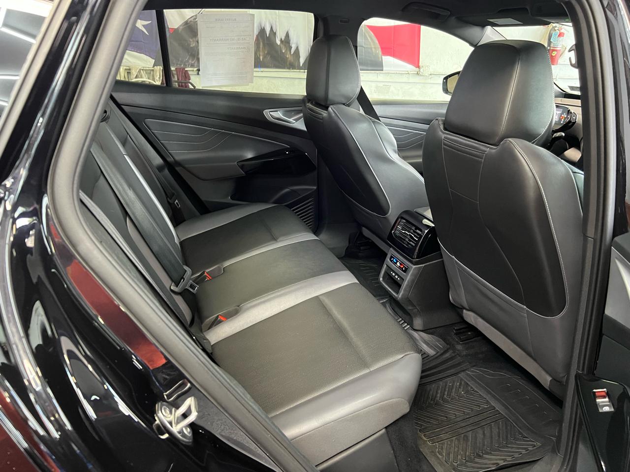 Volkswagen ID.4 Pro S Plus AWD 2023