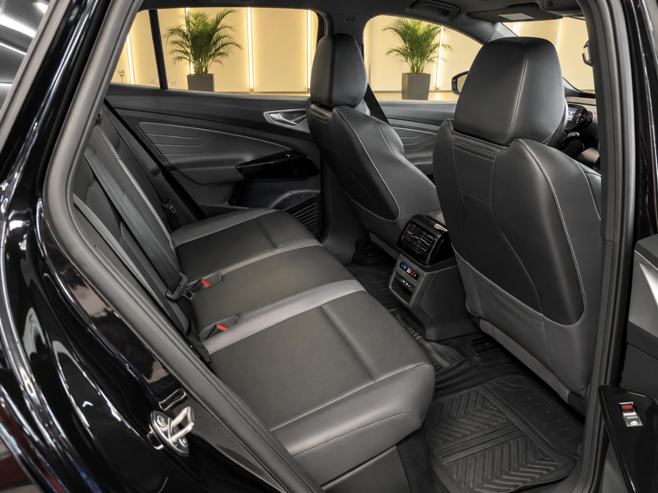 Volkswagen ID.4 Pro S Plus AWD 2023