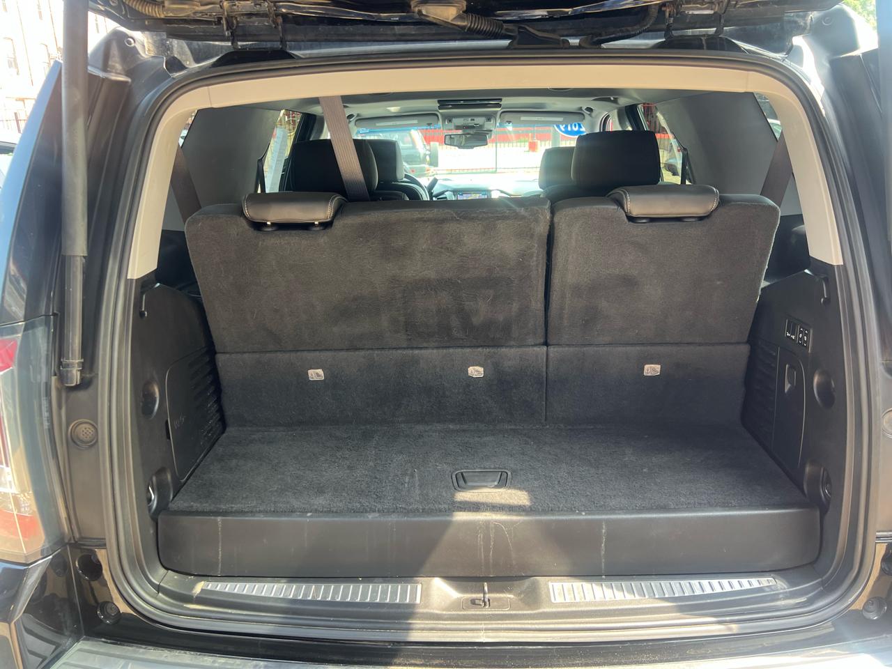 GMC Yukon Denali 4WD 2019