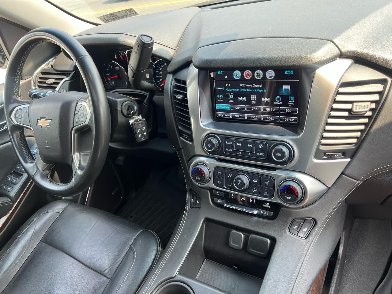Chevrolet Suburban LT 4WD 2019