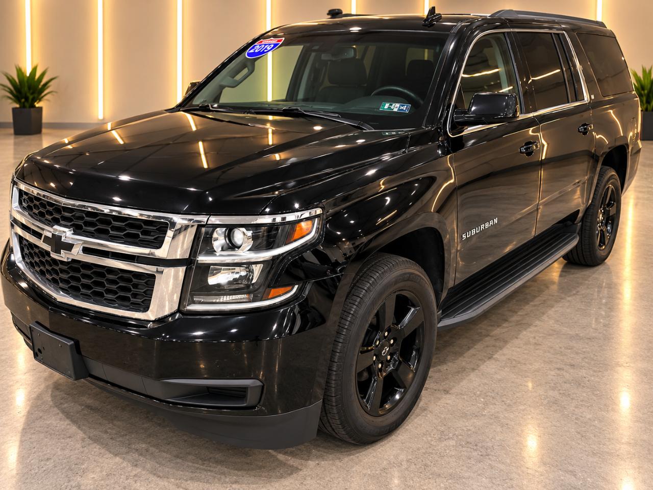 Chevrolet Suburban LT 4WD 2019