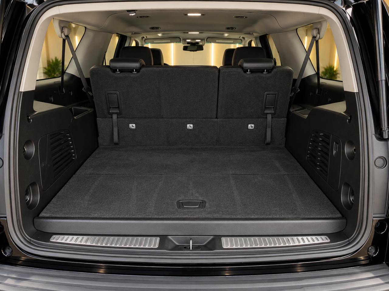 Chevrolet Suburban LT 4WD 2019
