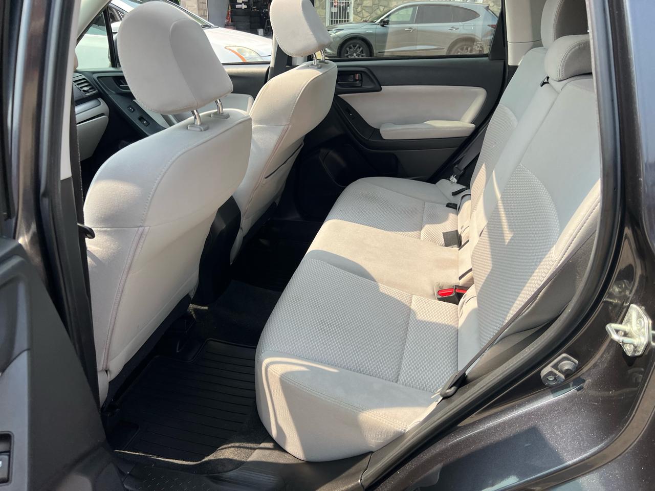 Subaru Forester 2.5i Premium 2015