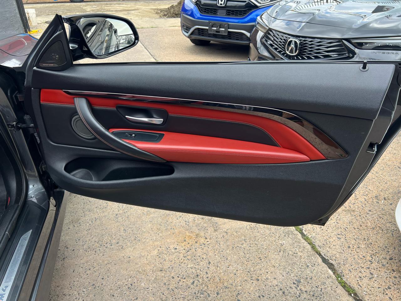 BMW M4 Convertible 2015
