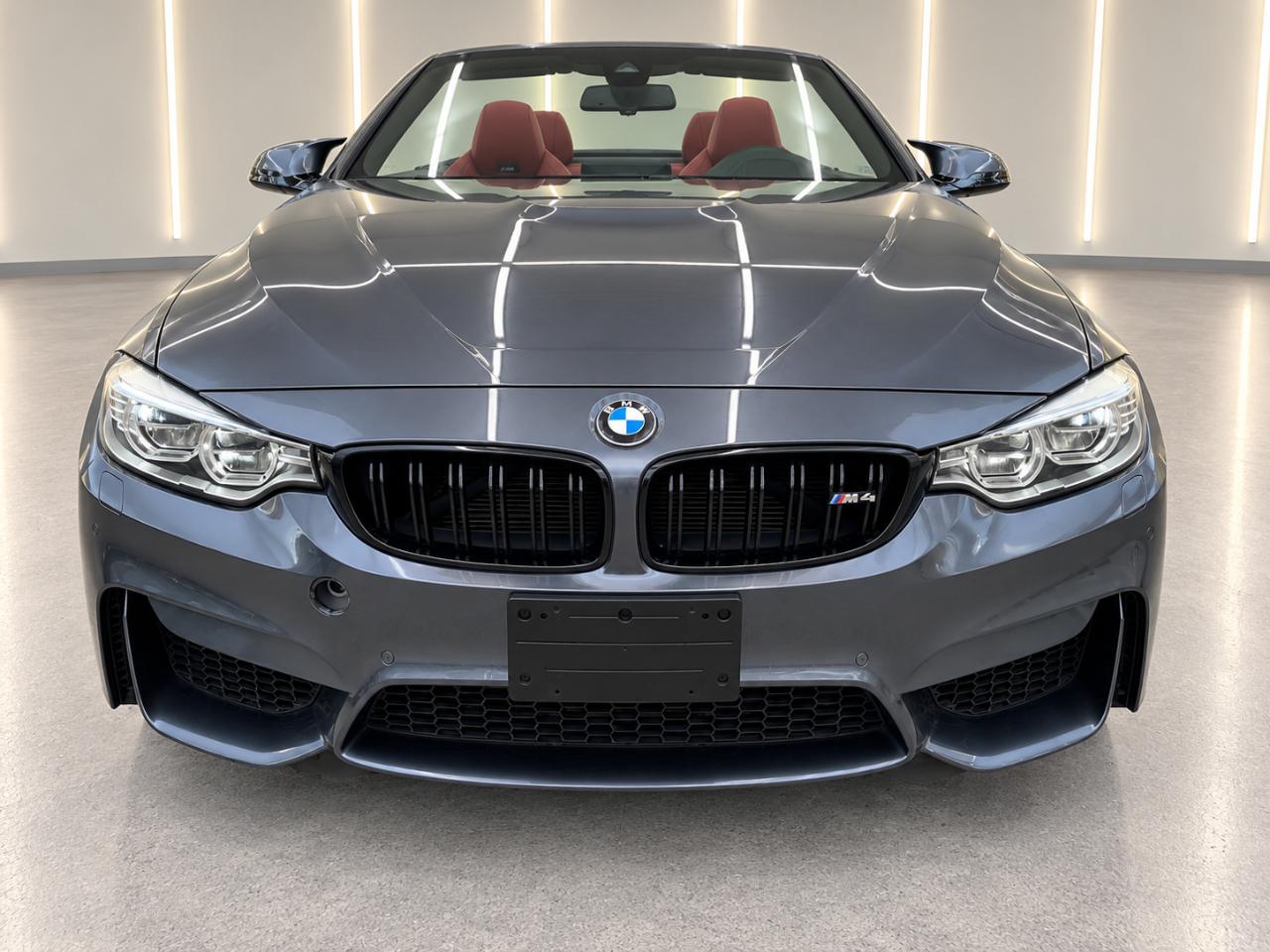 BMW M4 Convertible 2015